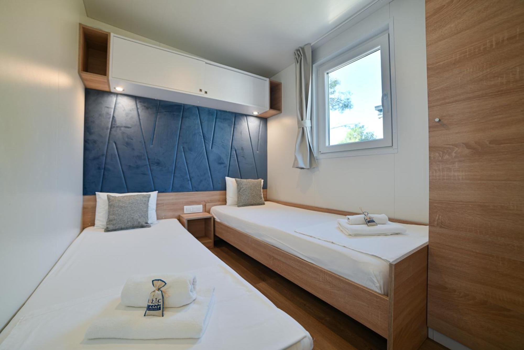 Kamp Rozac Hotel Trogir Ngoại thất bức ảnh