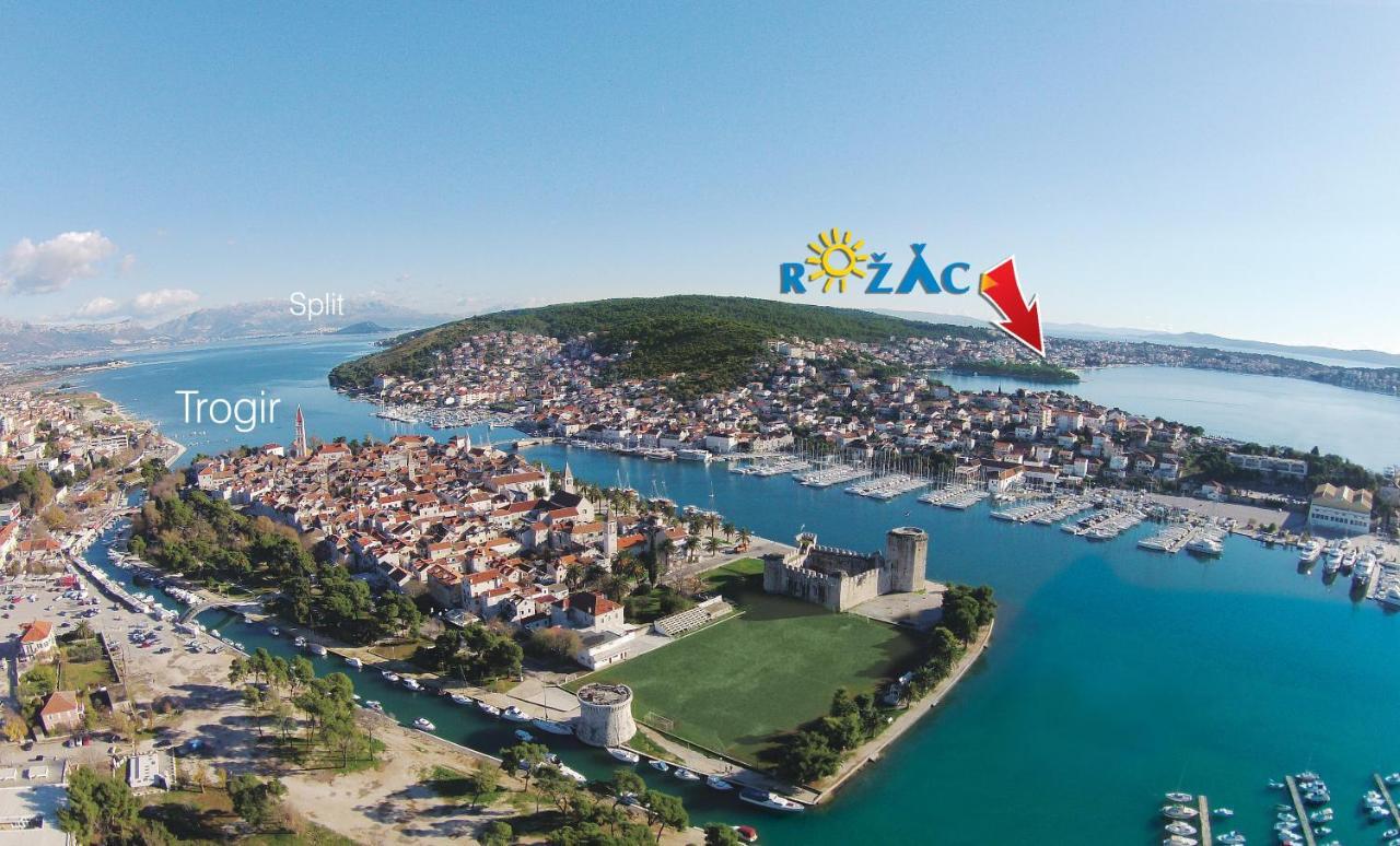 Kamp Rozac Hotel Trogir Ngoại thất bức ảnh